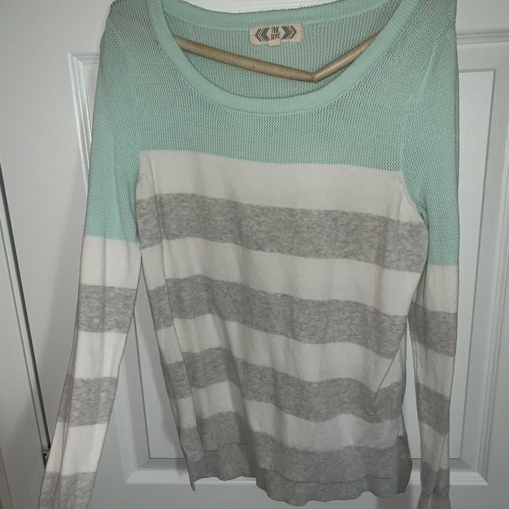 Multi-colored long sleeve
